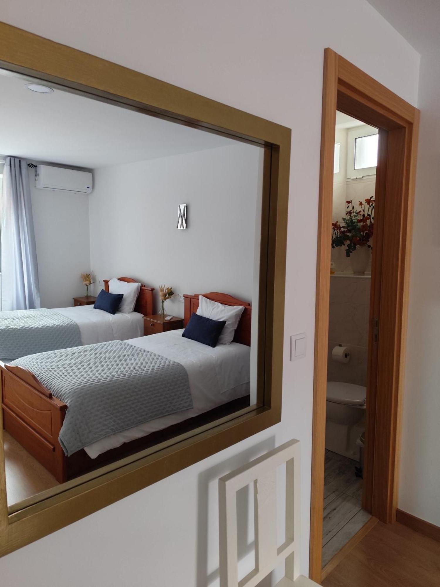 Casa Do Acor Villa อัลเดอาดัสเดซ ภายนอก รูปภาพ